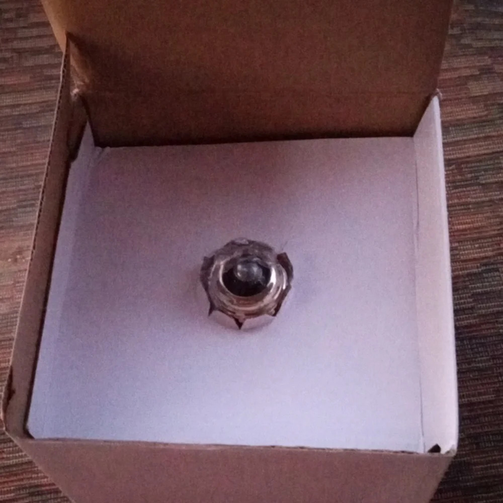 New! 250w Reptile Heat Emitter Blub.